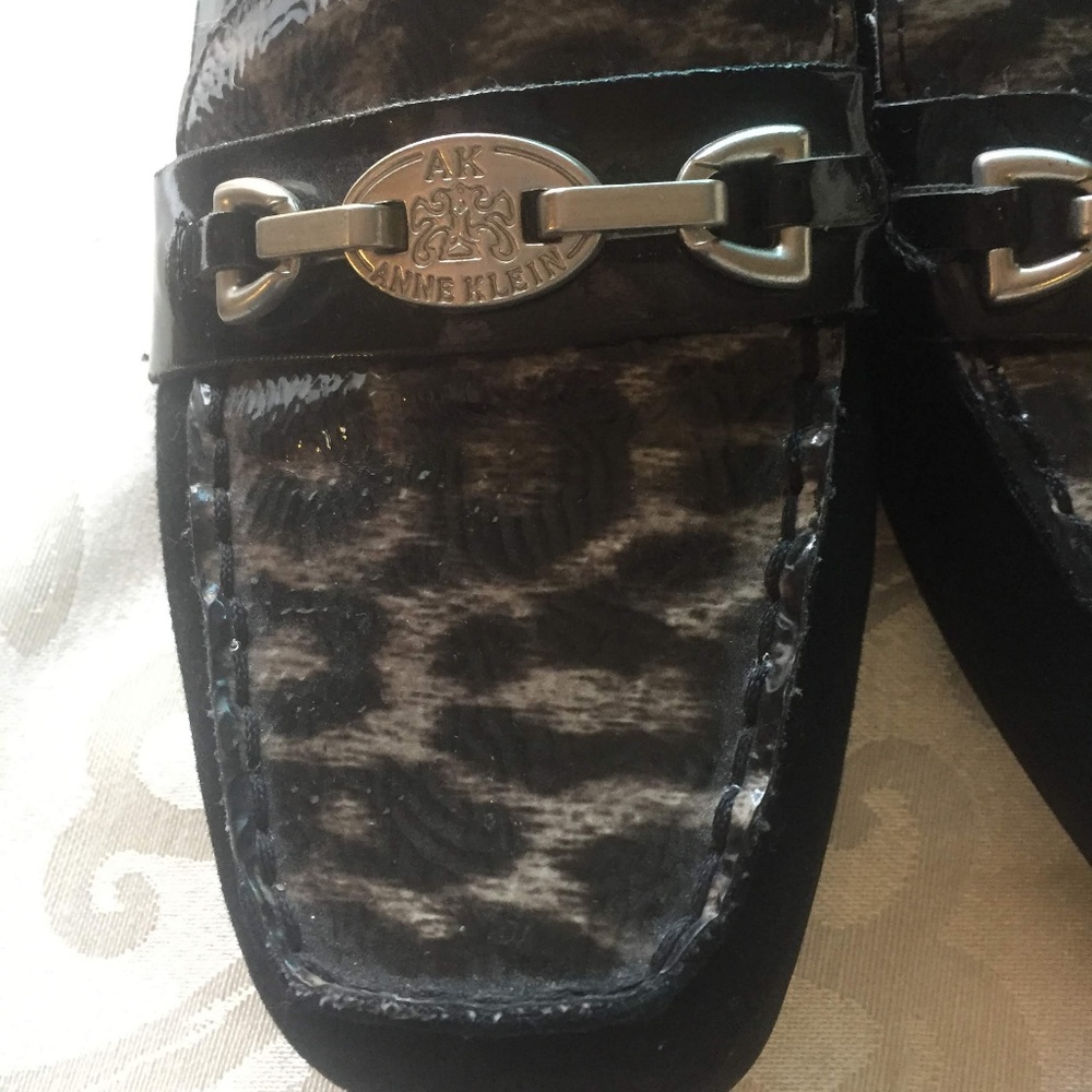 AK Anne Klein Black/Leopard IFlex Flats-Size 6 - Picture 4 of 8